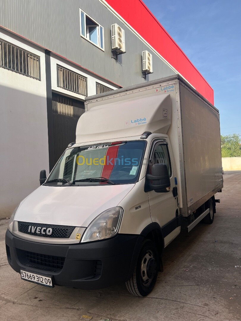 Iveco 35c15 Iveco Container 2012