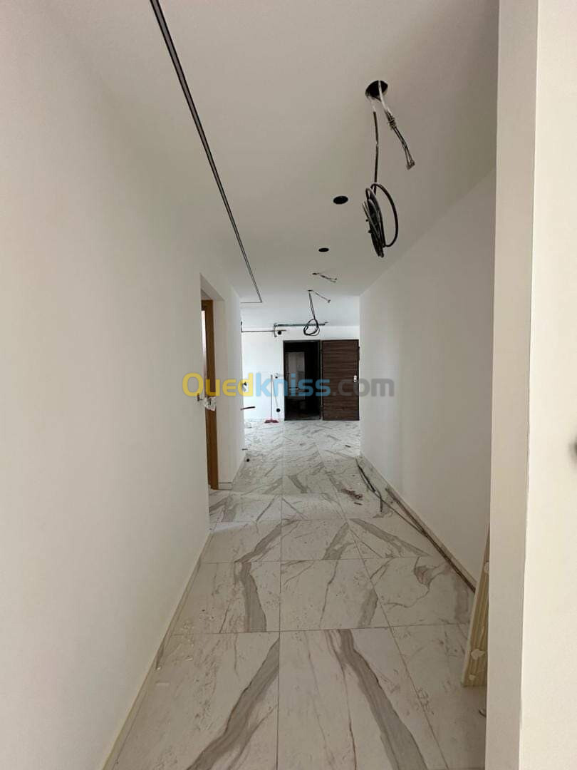 Vente Appartement F4 Alger Bordj el kiffan