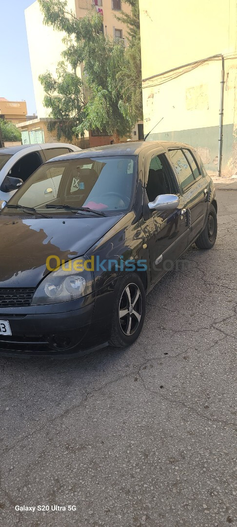 Renault Clio 2 2002 Extreme