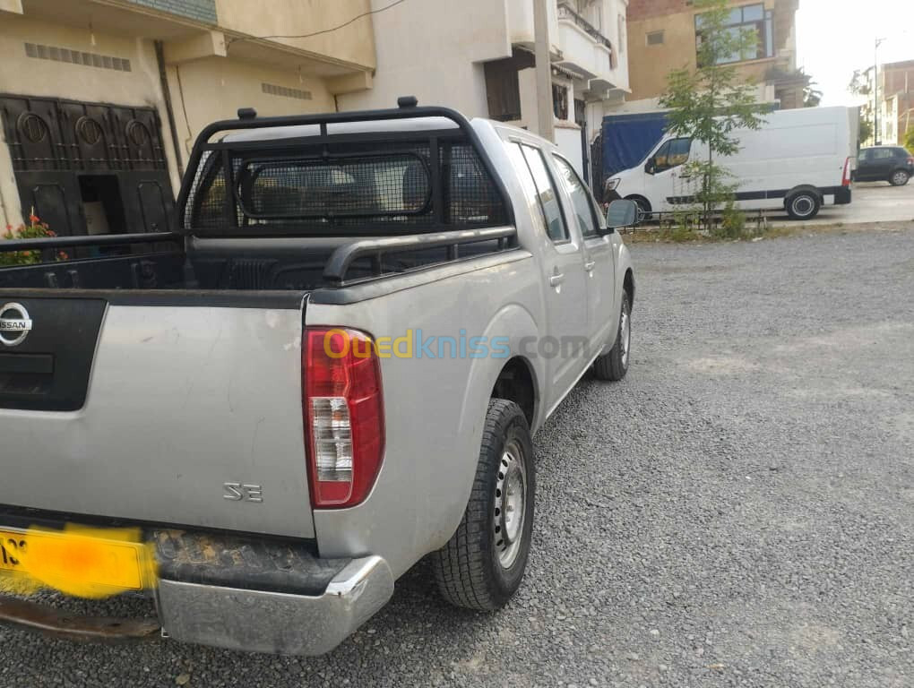 Nissan Navara 2015 Elegance 4x4