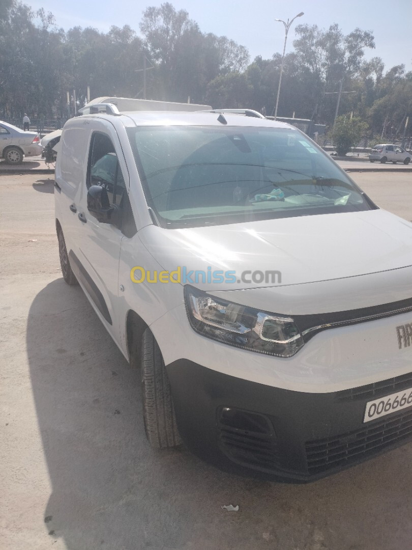 Fiat DOBLO 2023