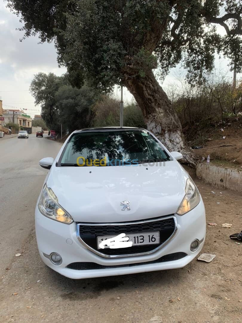 Peugeot 208 2013 Allure