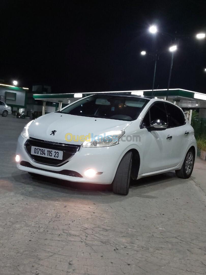 Peugeot 208 2015 Allure