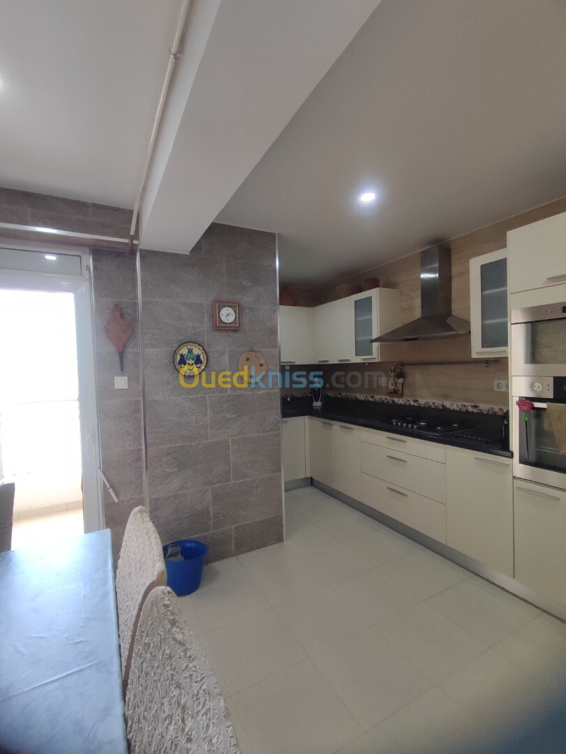 Vente Appartement F4 Alger Cheraga