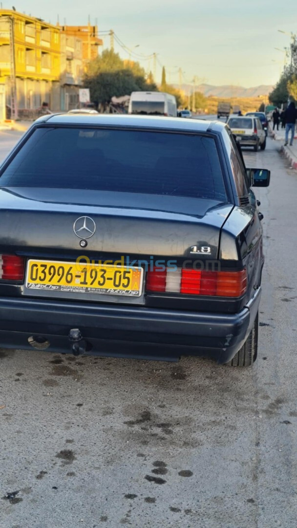 Mercedes Classe E 1993 E190