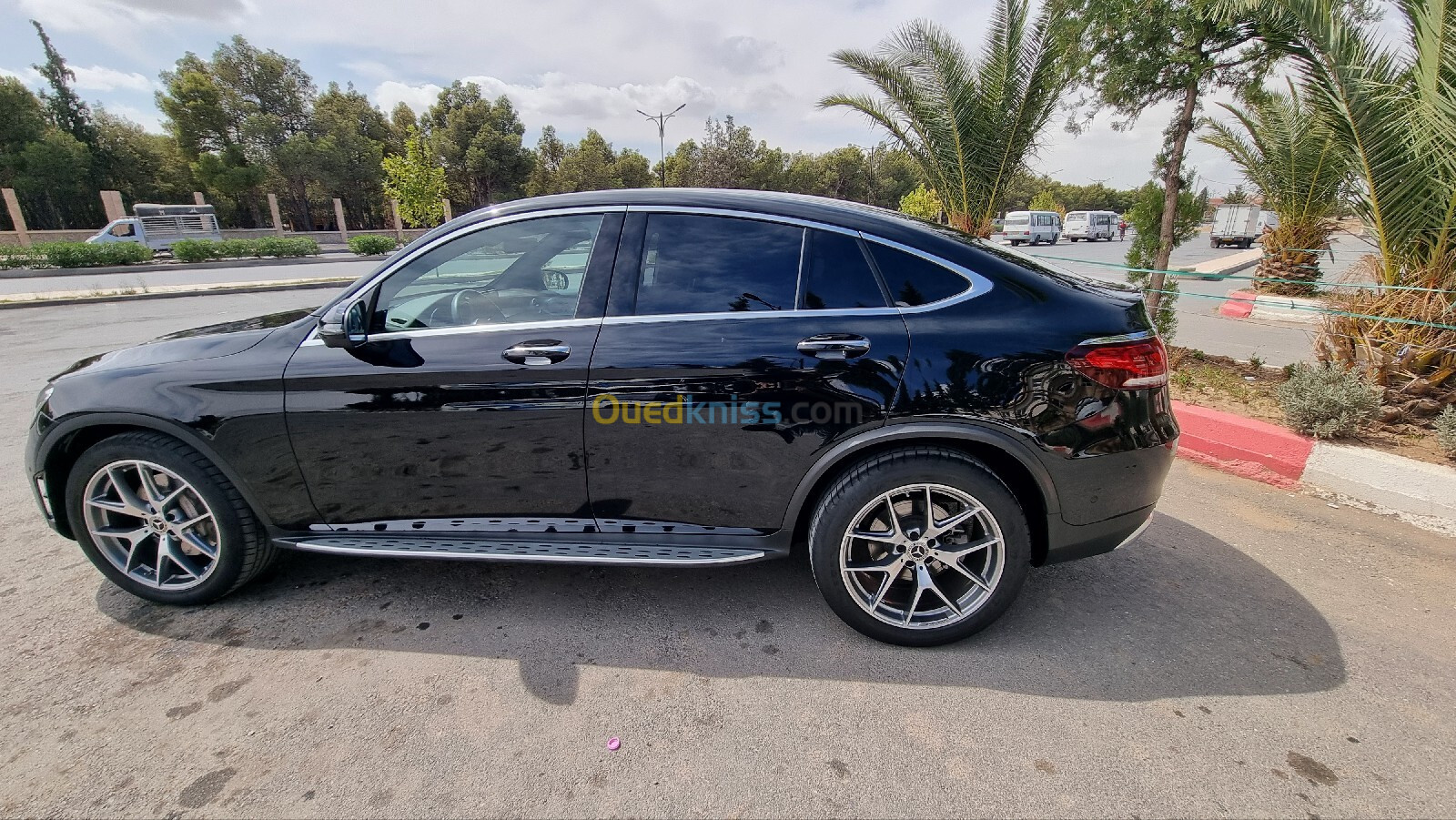 Mercedes GLC 2020 GLC AMG Line 300d