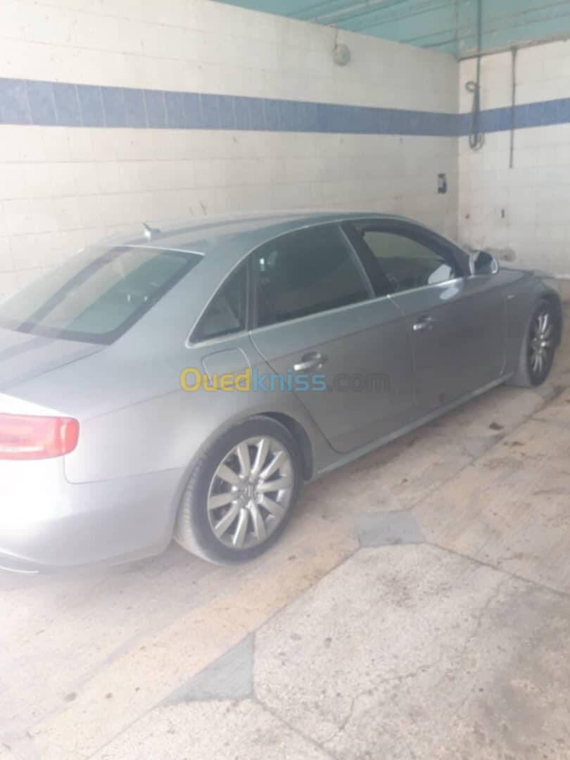 Audi A4 2009 S line