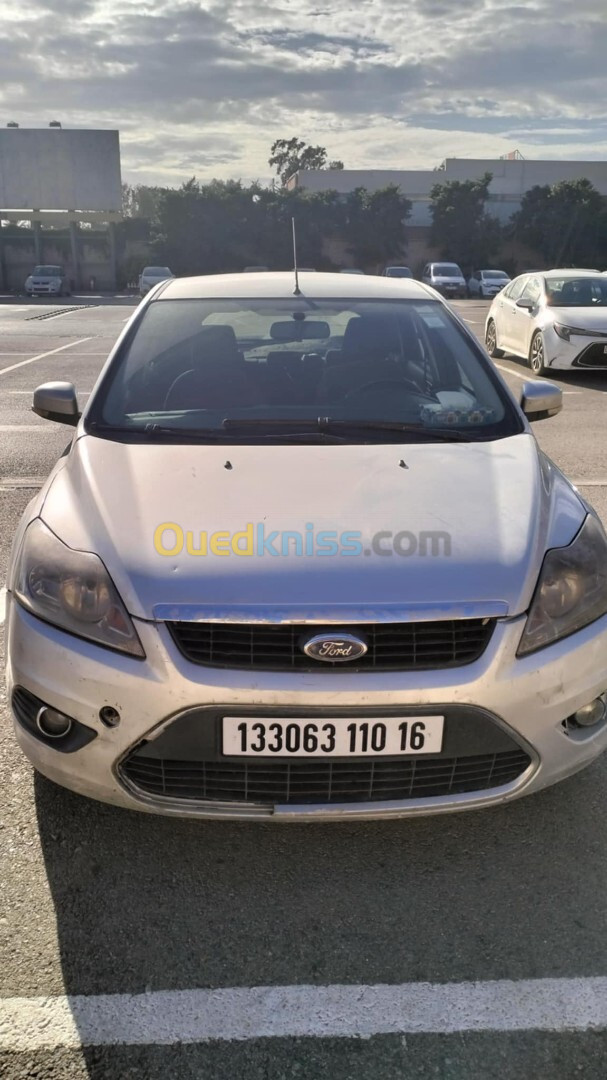 Ford Focus 5 portes 2010 Focus 5 portes