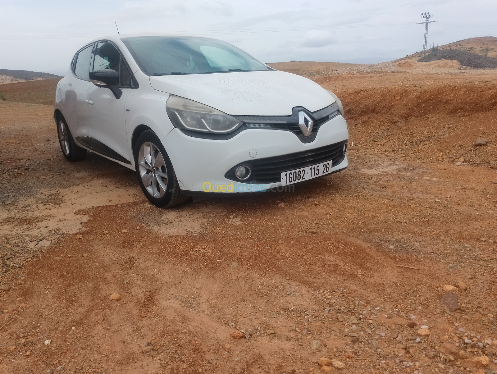 Renault Clio 4 2015 Limited 2