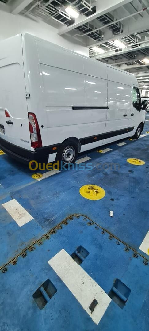 Renault master 2024 