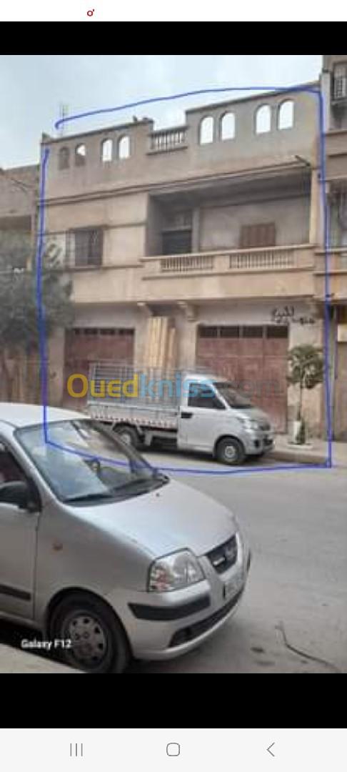 Location Appartement F4 Oran Sidi chami