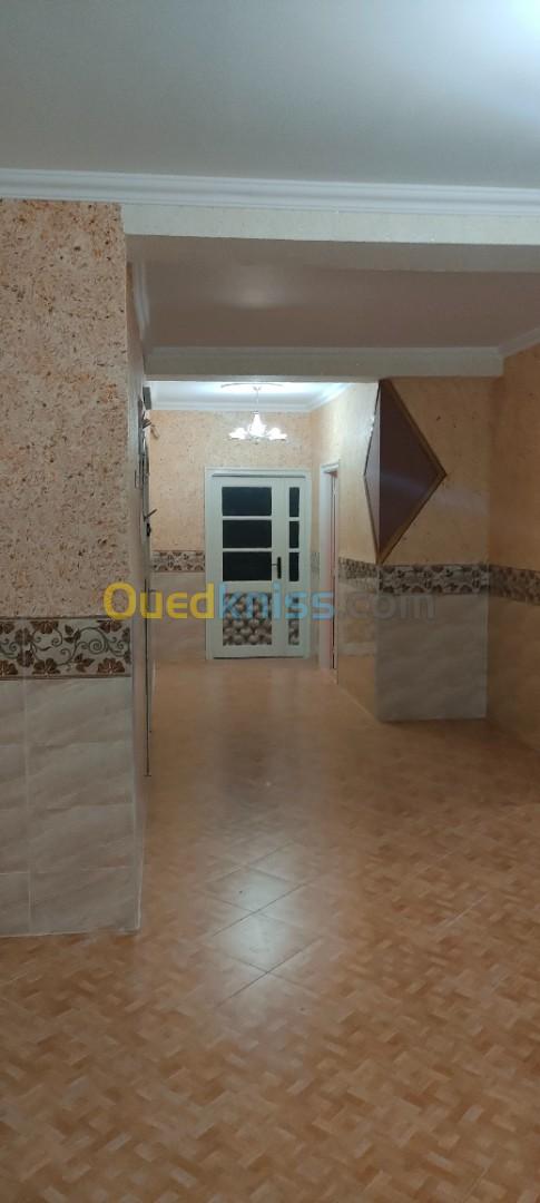 Vente Appartement F4 Chlef Tenes