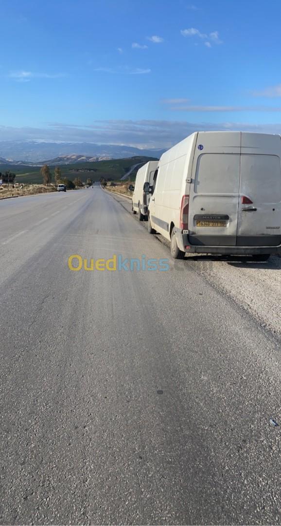 Location, fourgon 4 panneaux avec chauffeur