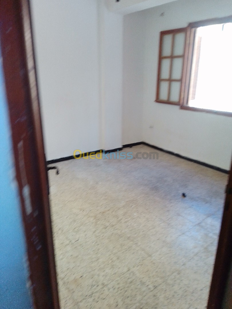 Location Appartement F3 Alger Cheraga