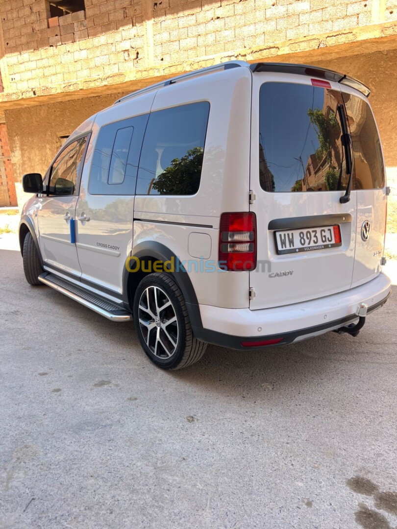 Volkswagen Caddy 2014 Crosse