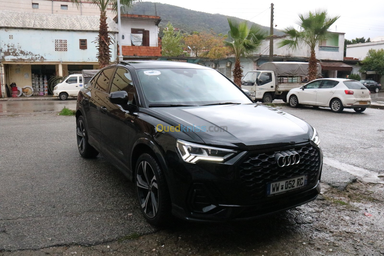 Audi Q3 2023 Black edition