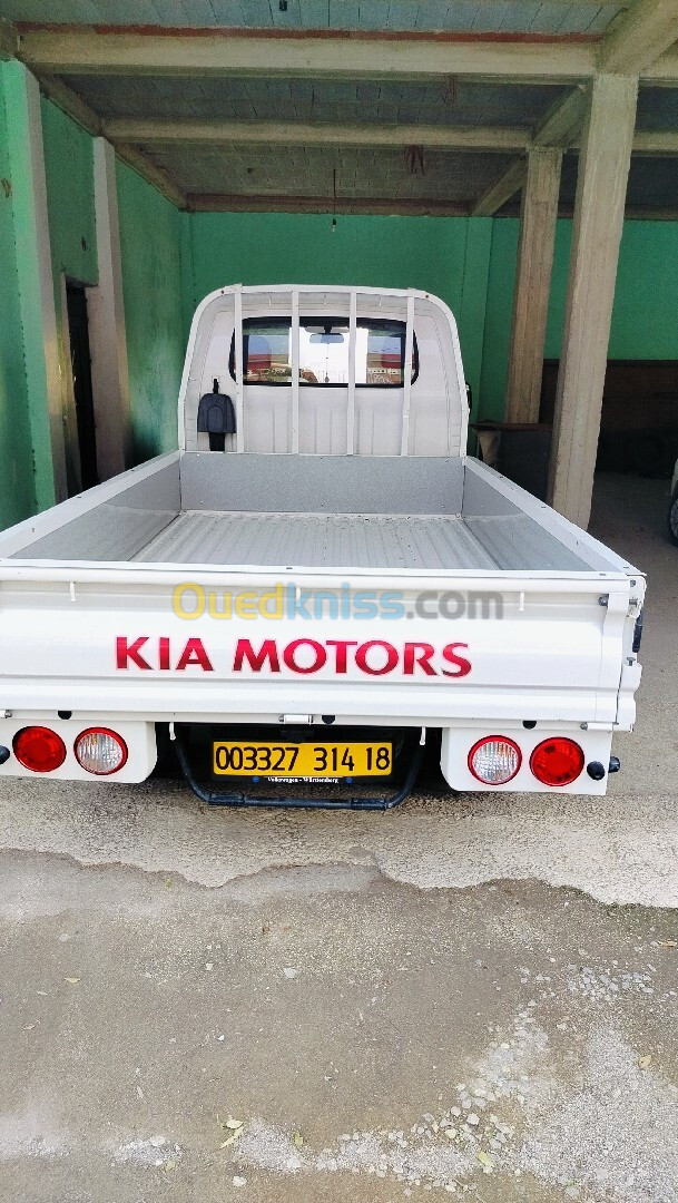 Kia K2700 2014