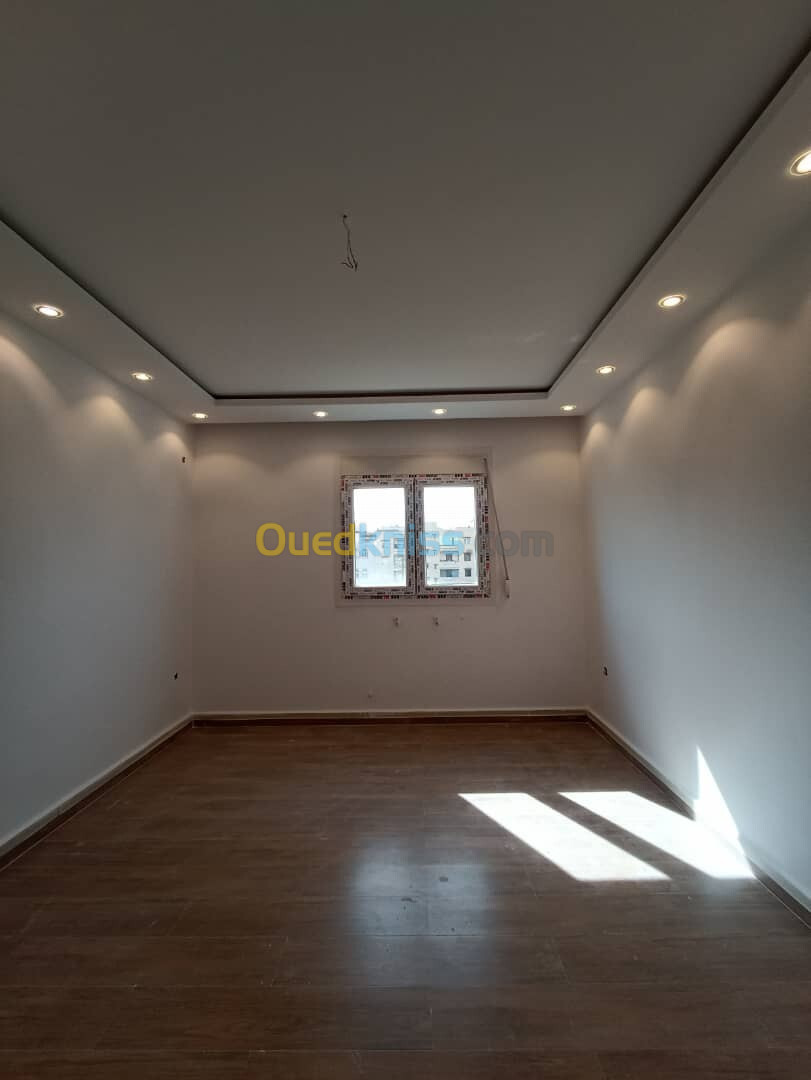 Vente Appartement F4 Alger Bordj el kiffan