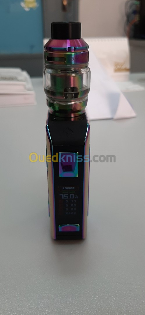 Vape/chicha électronique Geekvape l200