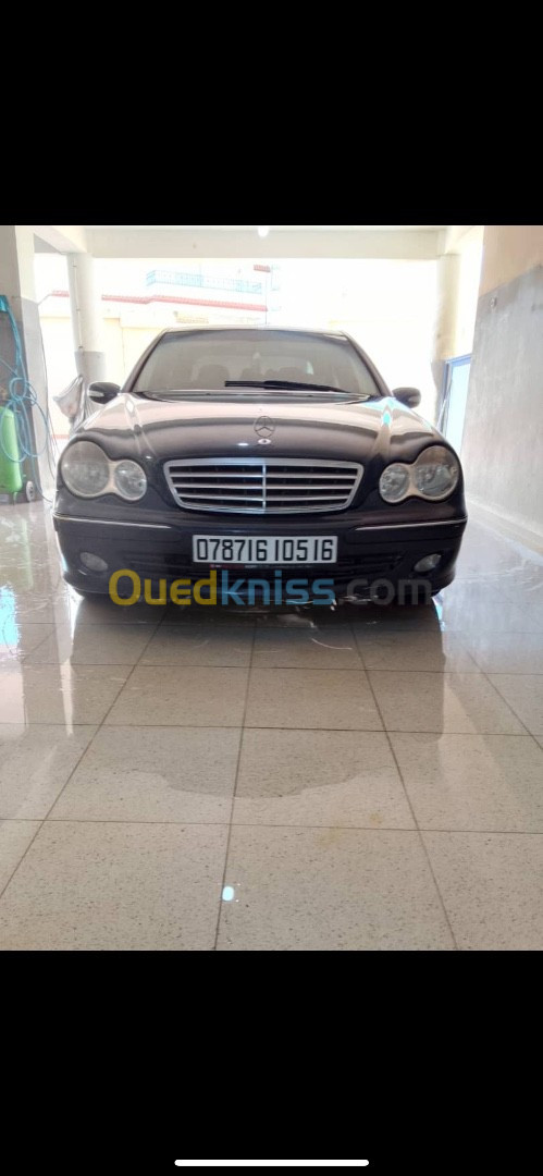 Mercedes Classe C 2005 C300