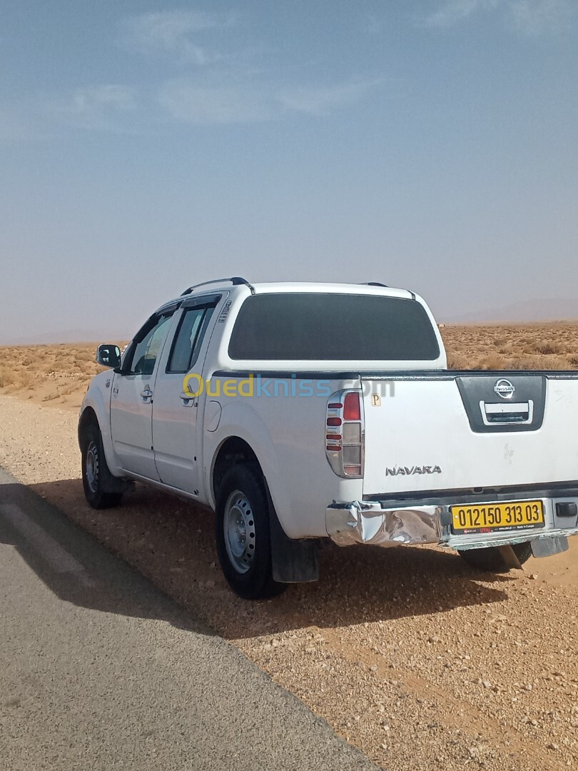 Nissan Navara 2013 Elegance 4x2