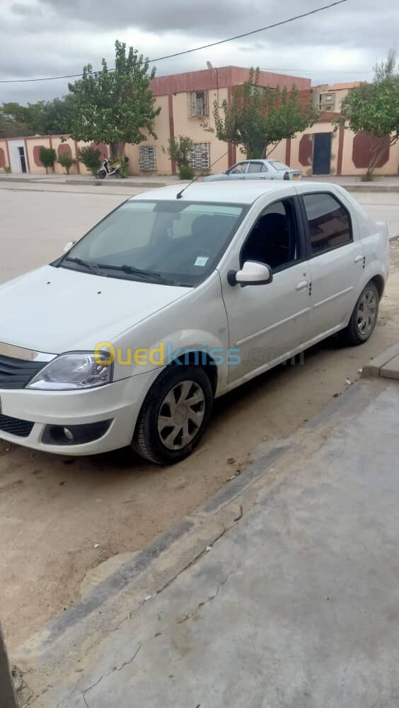 Dacia Logan 2012 La tout