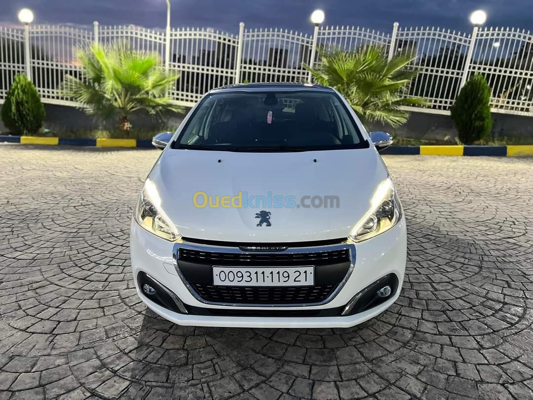 Peugeot 208 2019 Allure Facelift