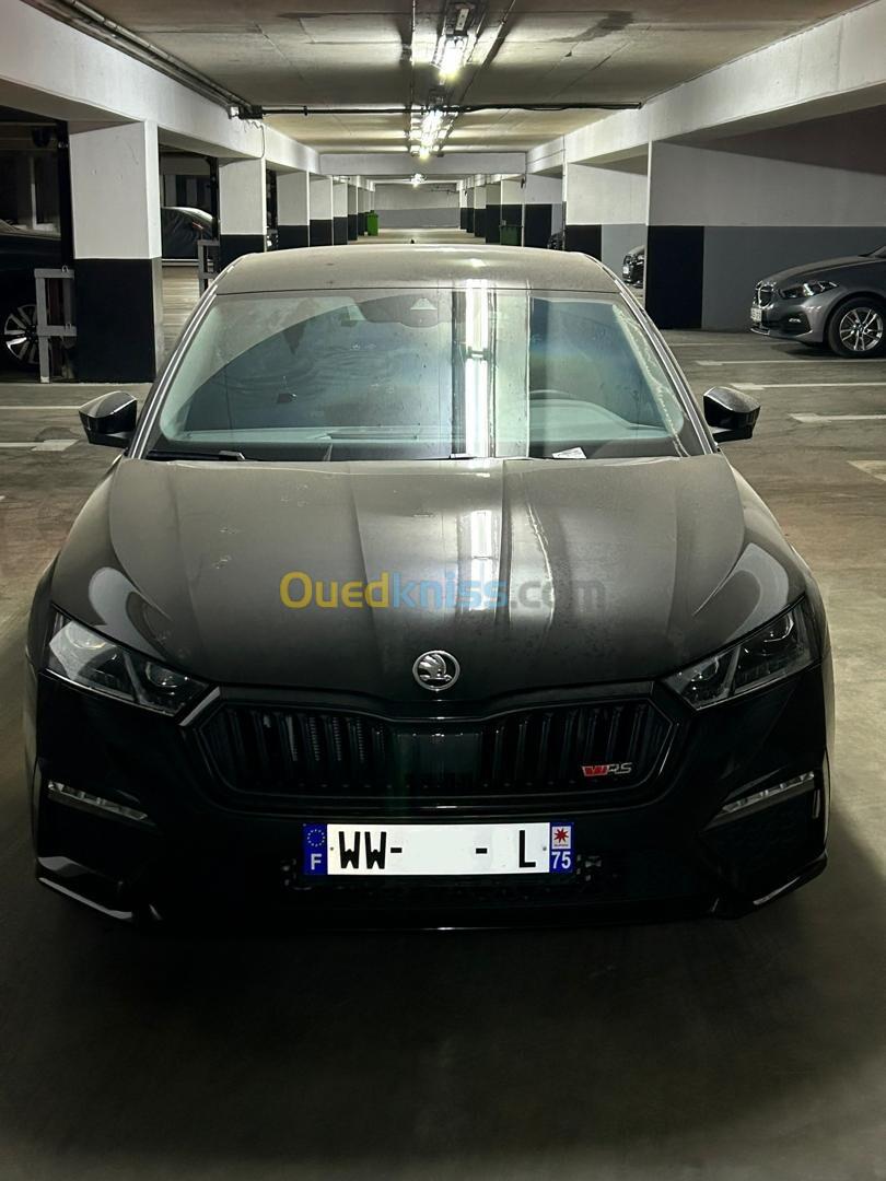 Skoda Ocatavia 2024 5 rs