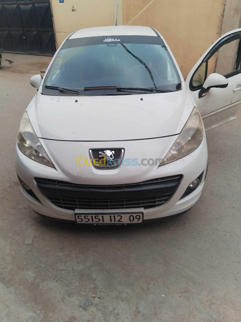 Peugeot 207 2012 