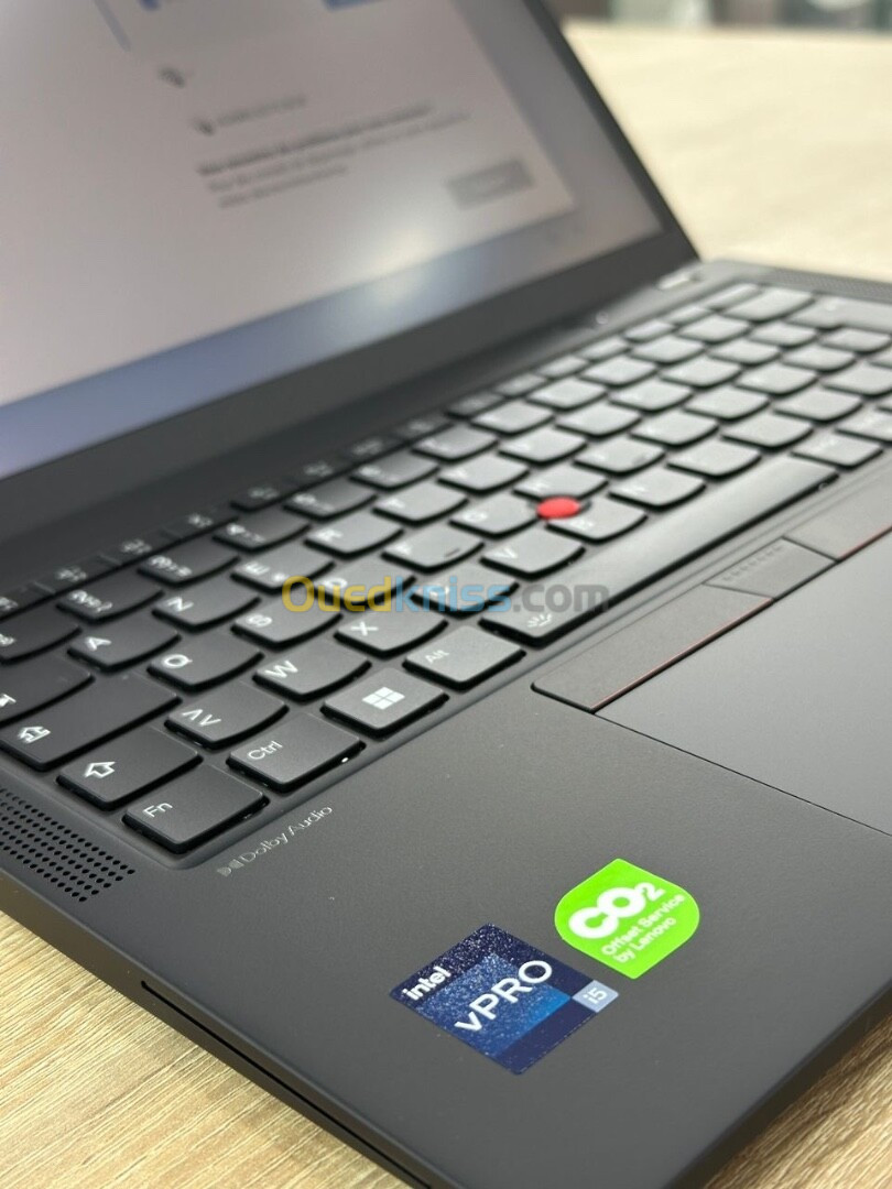 Lenovo ThinkPad X13 Gen 4 i5 13eme 16gb 512ssd Intel iris Xe 