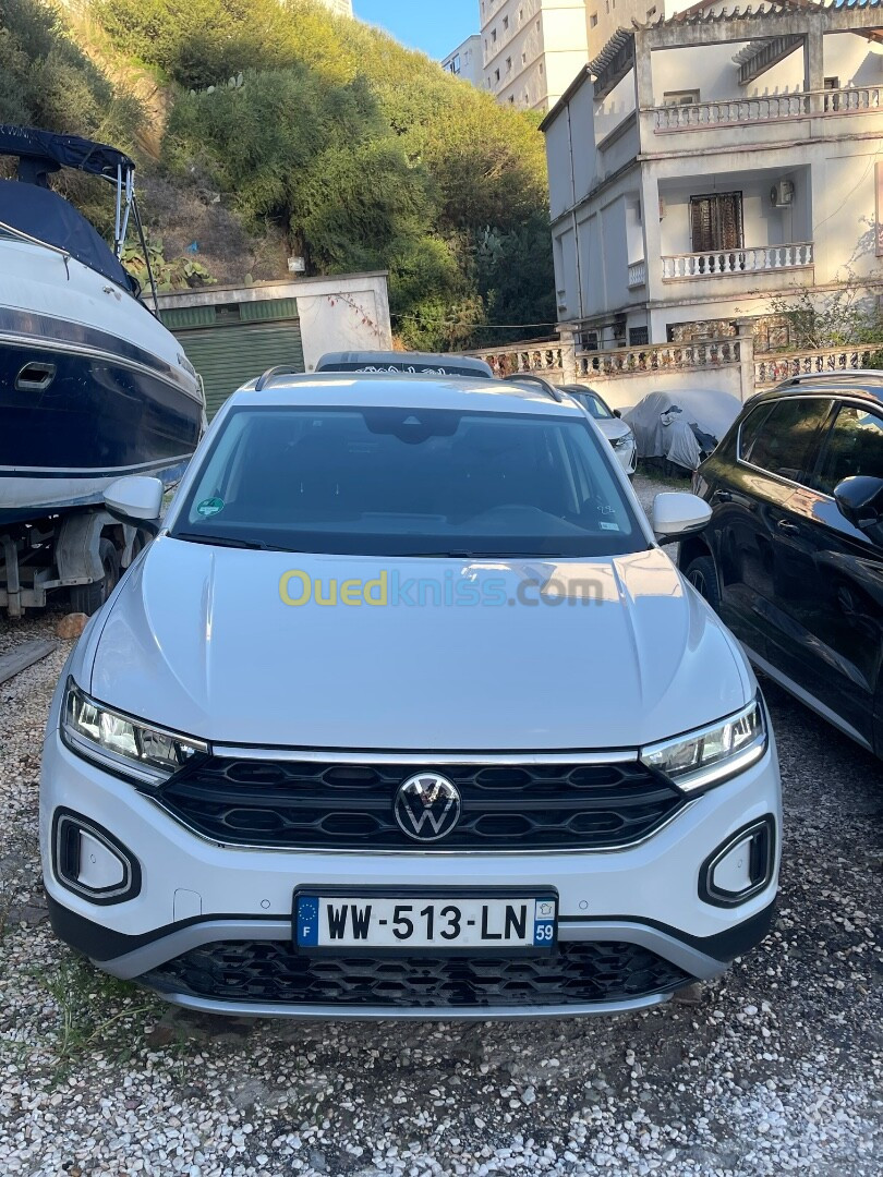 Volkswagen T-Roc 2023 Life +