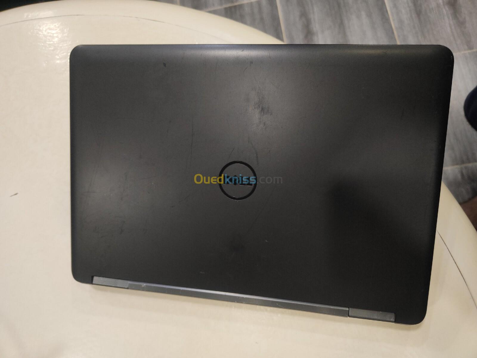 Laptop dell i5 4eme 4go ram 256gb ssd ecran 14"