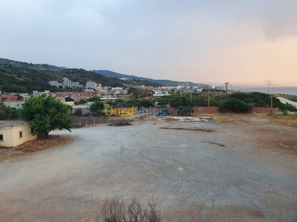 Vente bien immobilier Jijel Sidi abdelaziz