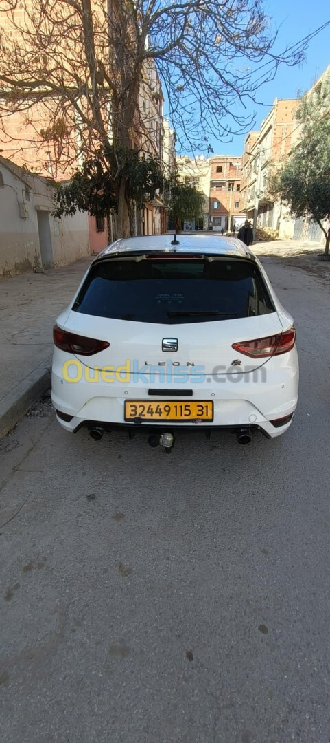 Seat Leon 2015 LINEA R+