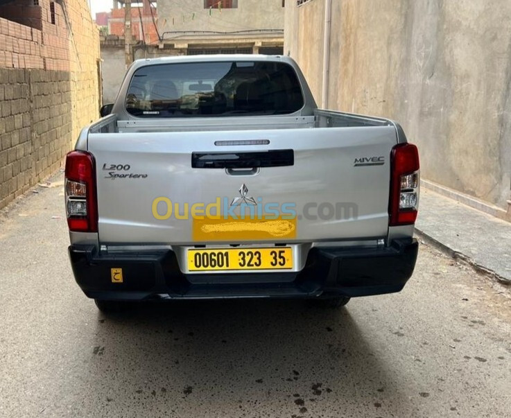 Mitsubishi L200 2023 Mivec sportiro 4×4