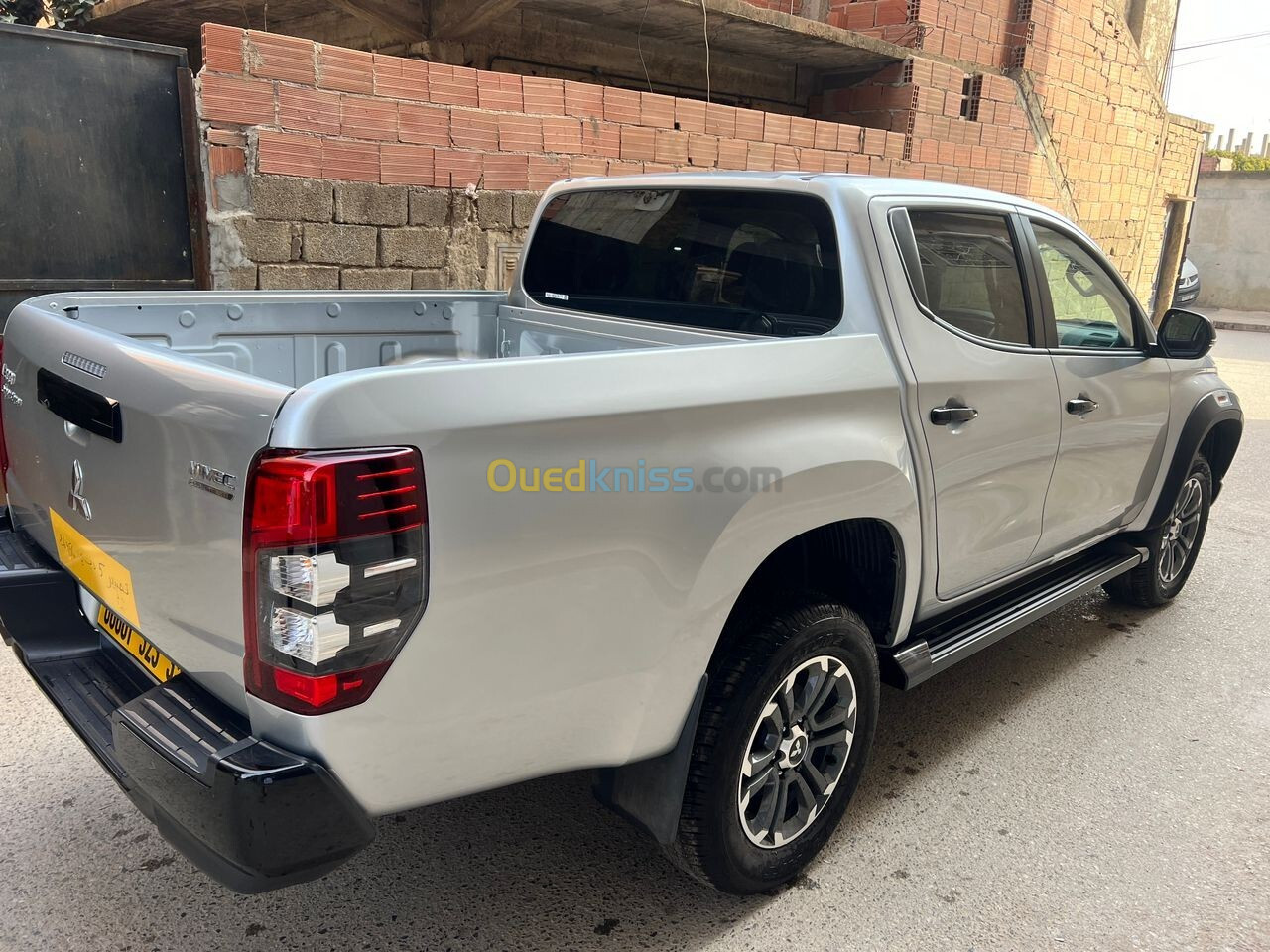 Mitsubishi L200 mivec 2023 Sportiro 4×4