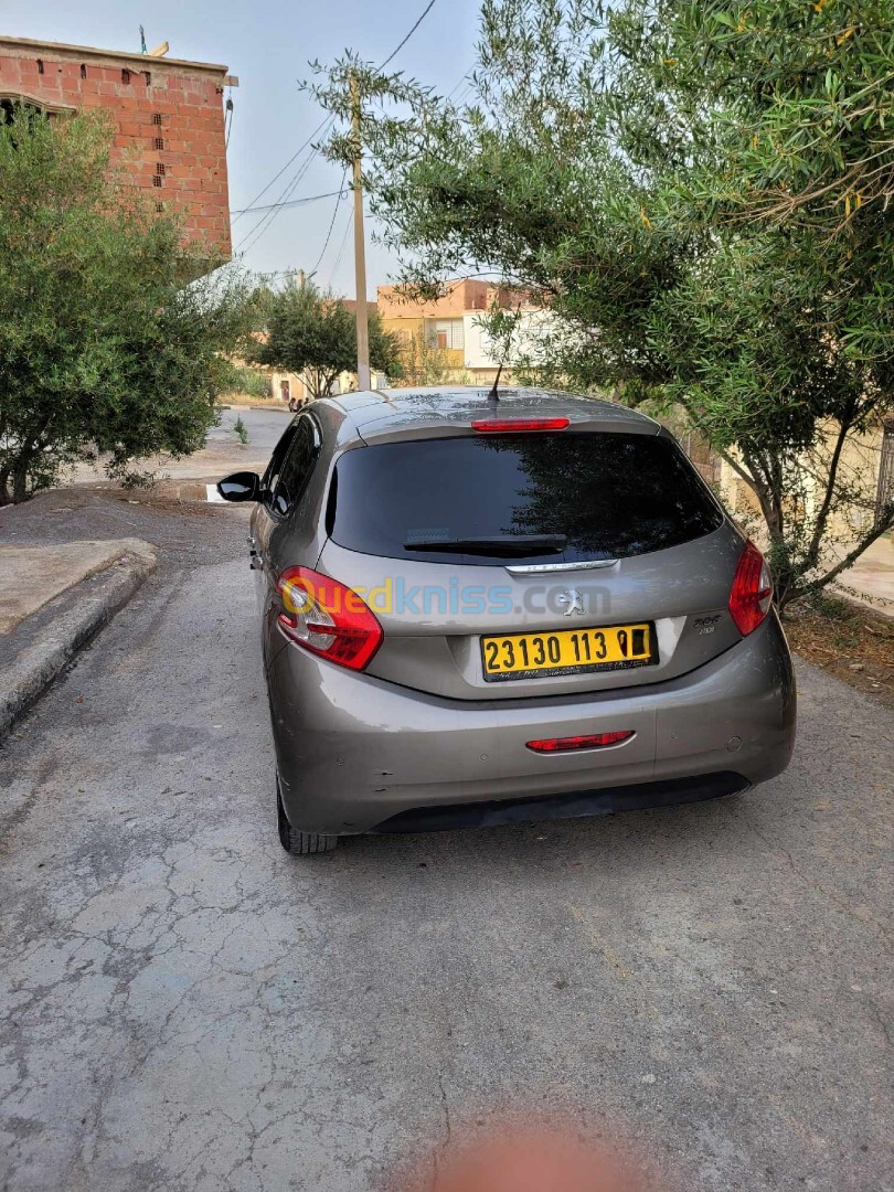 Peugeot 208 2013 Urban Soul