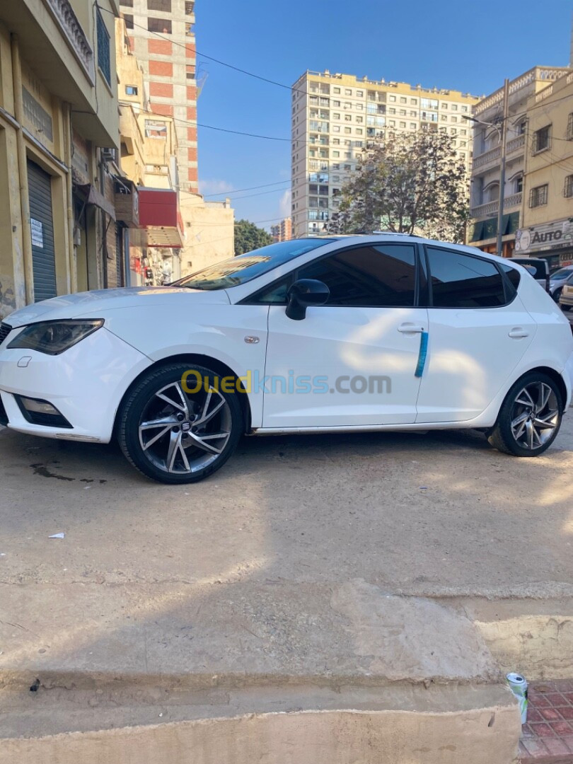 Seat Ibiza 2015 Black Line