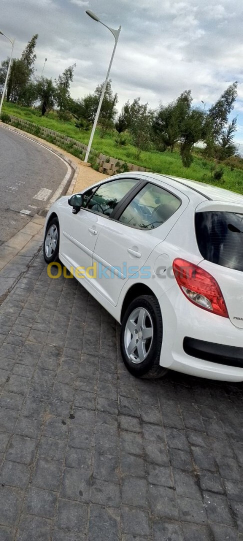 Peugeot 207 2012 207