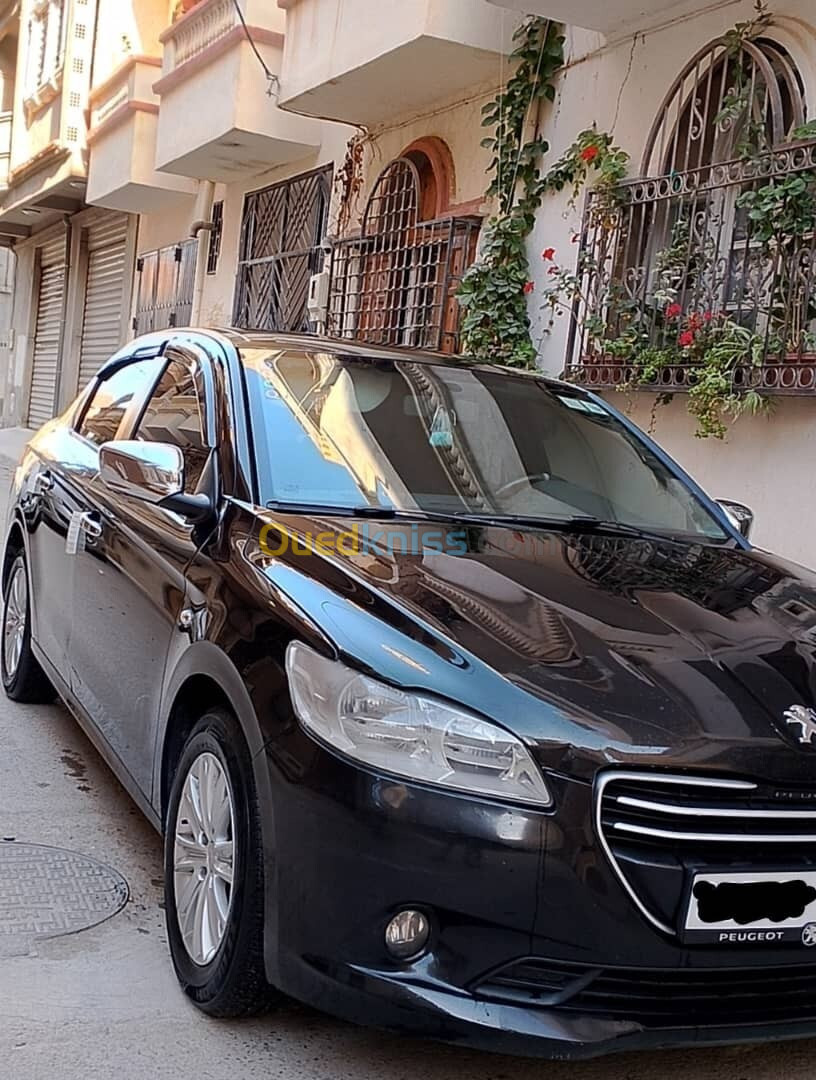 Peugeot 301 2014 Allure