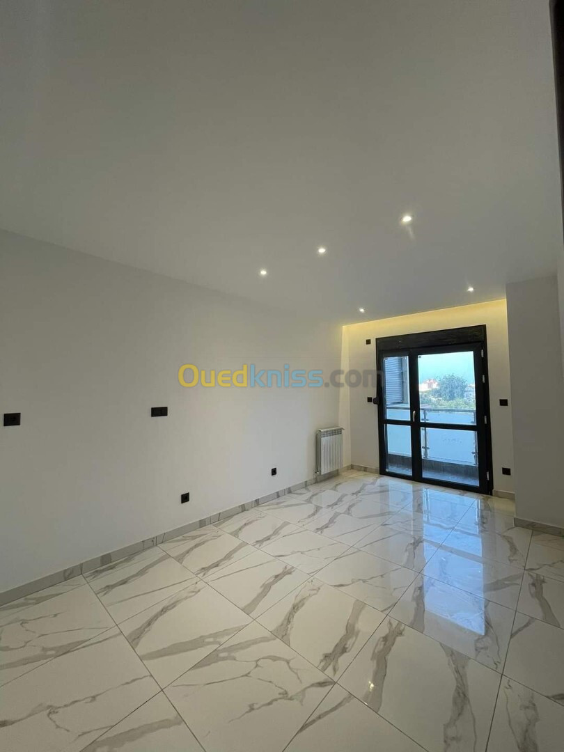 Vente Appartement F4 Alger Bordj el bahri