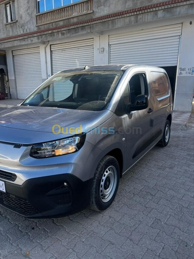 Fiat DOBLO 2024 