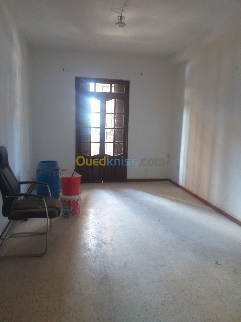 Location Niveau De Villa F3 Alger Kouba