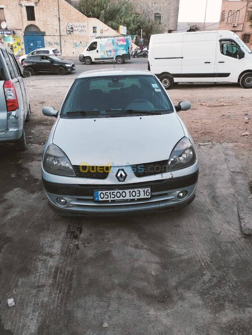 Renault Clio 2 2003 