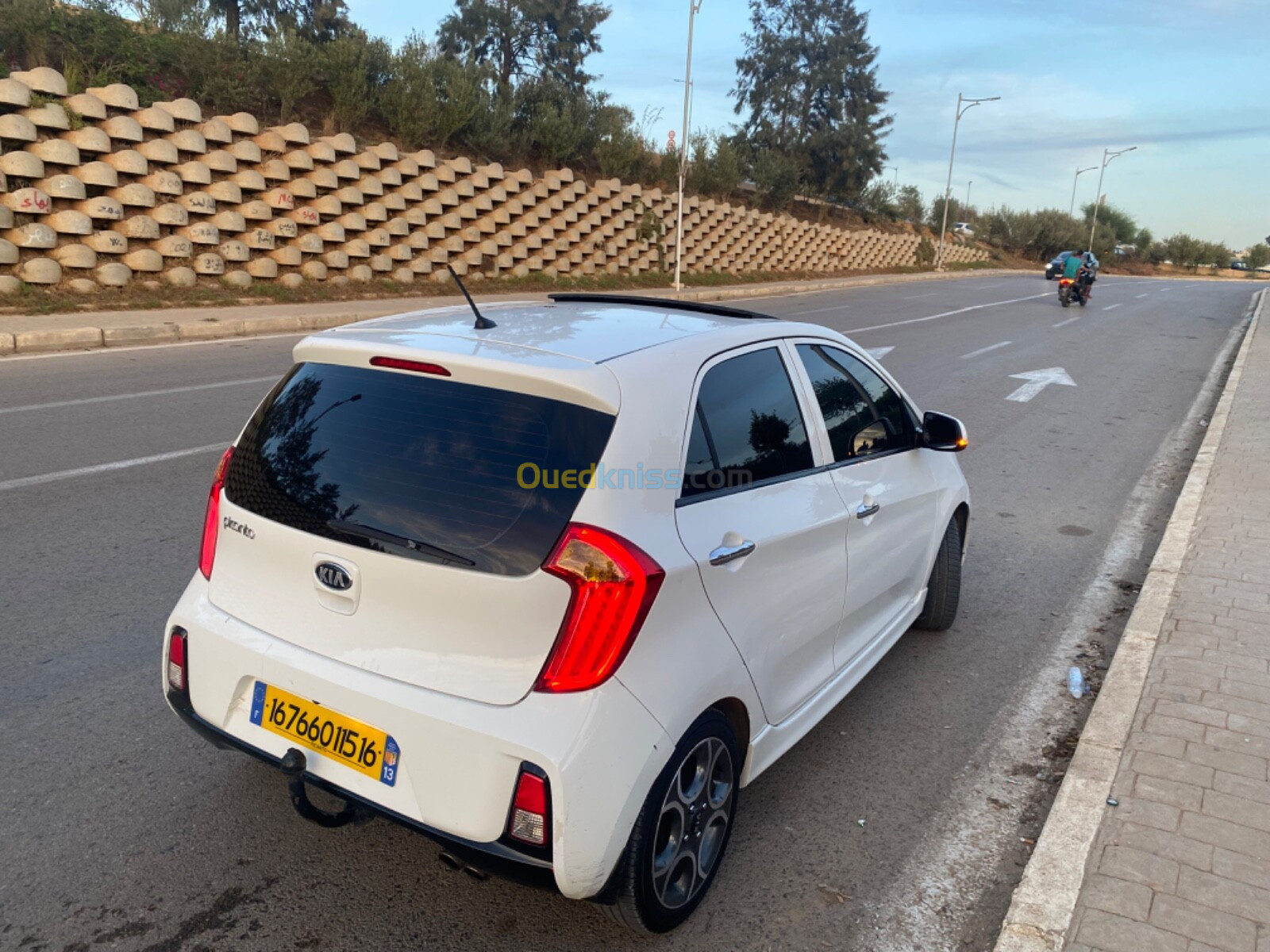 Kia Picanto 2015 Brazilia robo