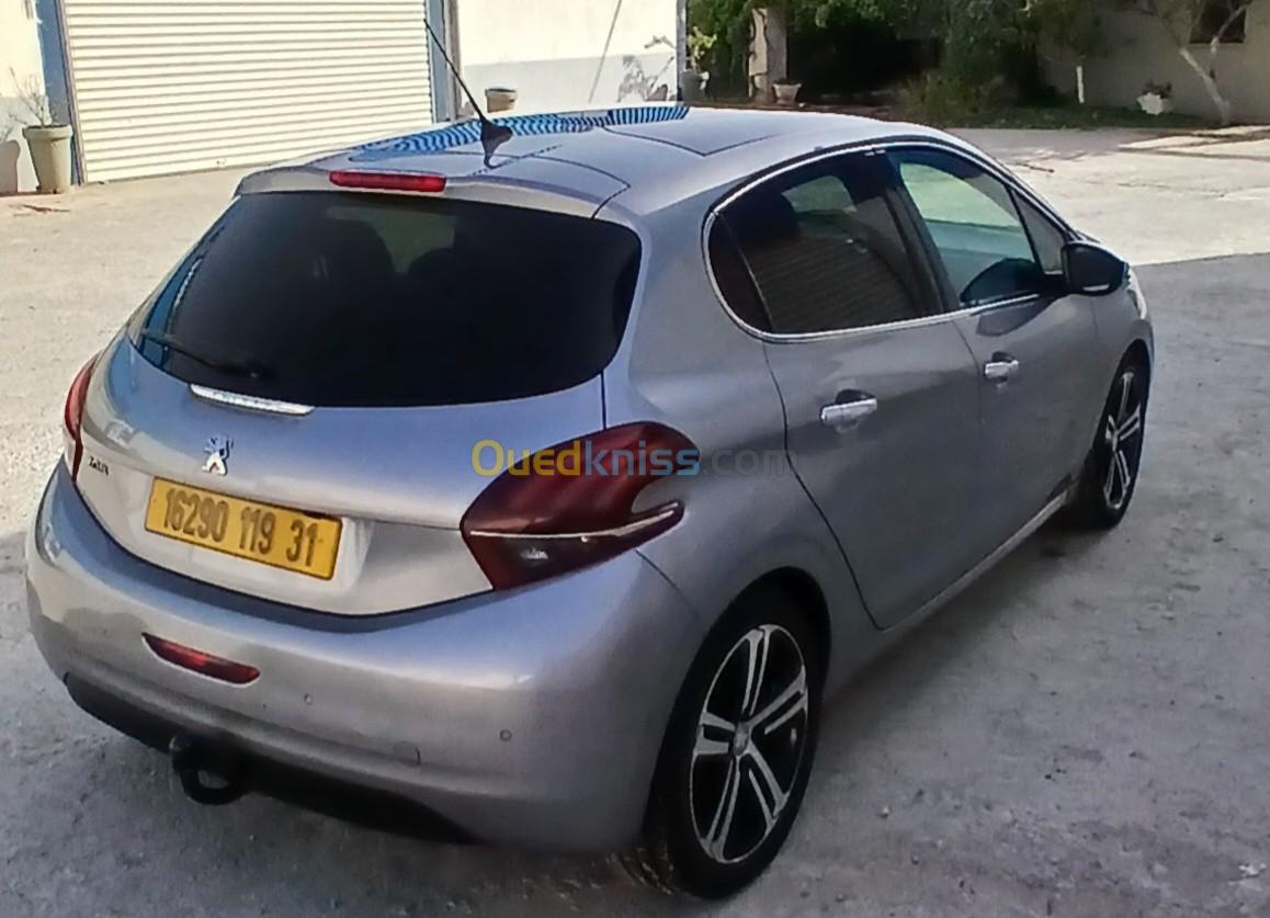 Peugeot 208 2019 Allure Facelift