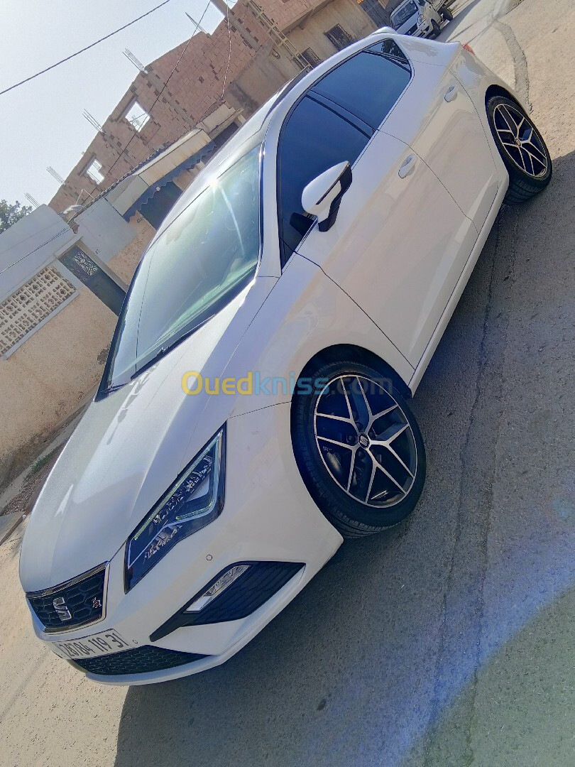 Seat Leon 2019 Fr feats