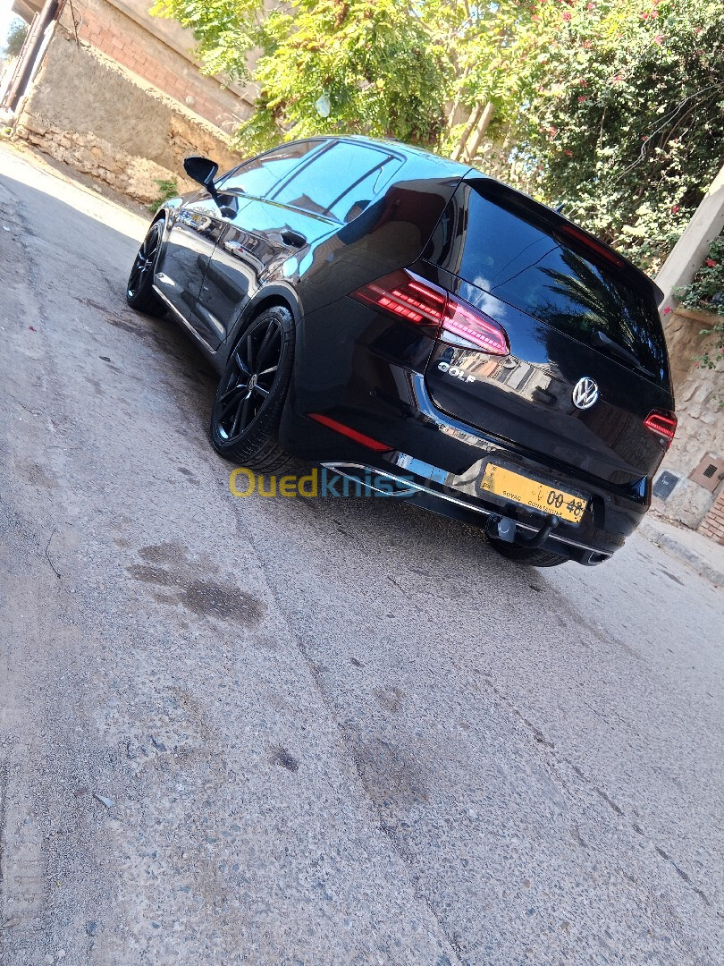 Volkswagen Golf 7 2018 Carat