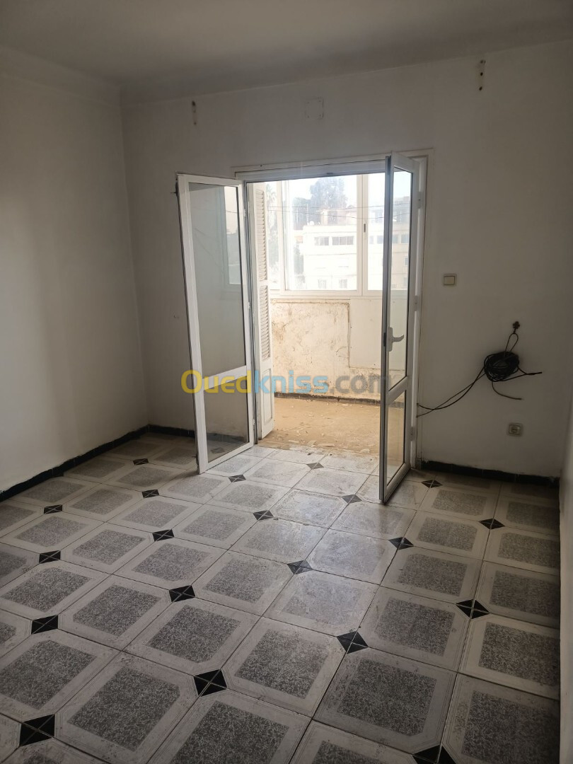 Vente Appartement F4 Alger Birkhadem