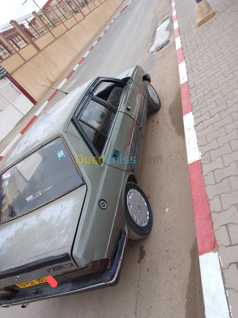 Peugeot 305 1985 305